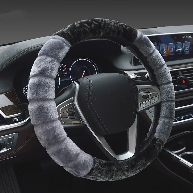 COZYDRIVE UNIVERSAL PLUSH STEERING WHEEL COVER